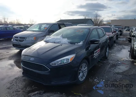 2018 Ford Focus Se z USA, uszkodzony, nr VIN 1FADP3K23JL287403